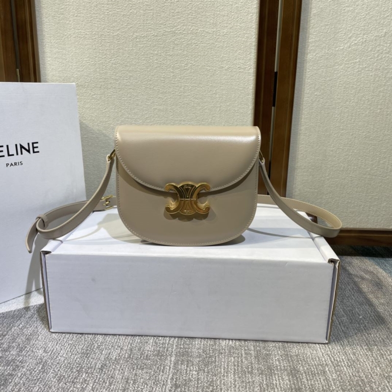 Ce1i*e triomphe bags